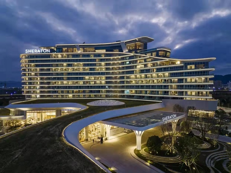 现代与经典的融合：打造五星级酒店的完美家具体验